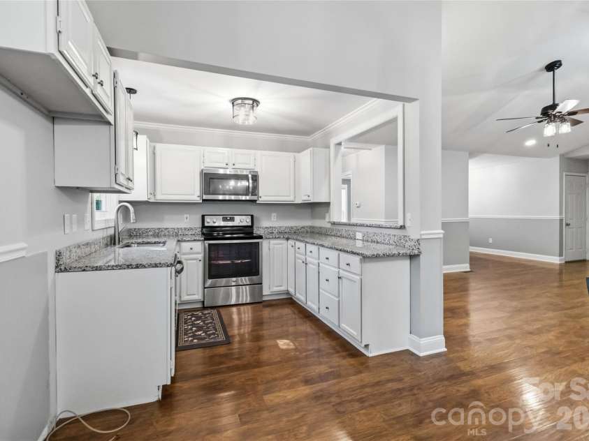 11932 Everidge Place, Charlotte, NC 28227.  MLS# CAR4418850, YatesRealty ID 47154. 