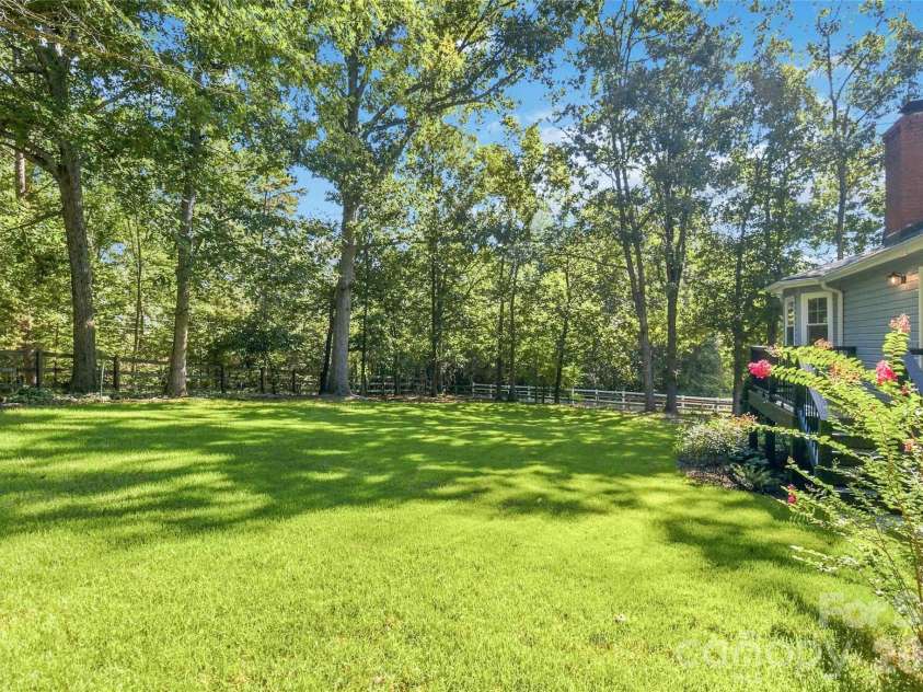 11932 Everidge Place, Charlotte, NC 28227.  MLS# CAR4418850, YatesRealty ID 47154. 
