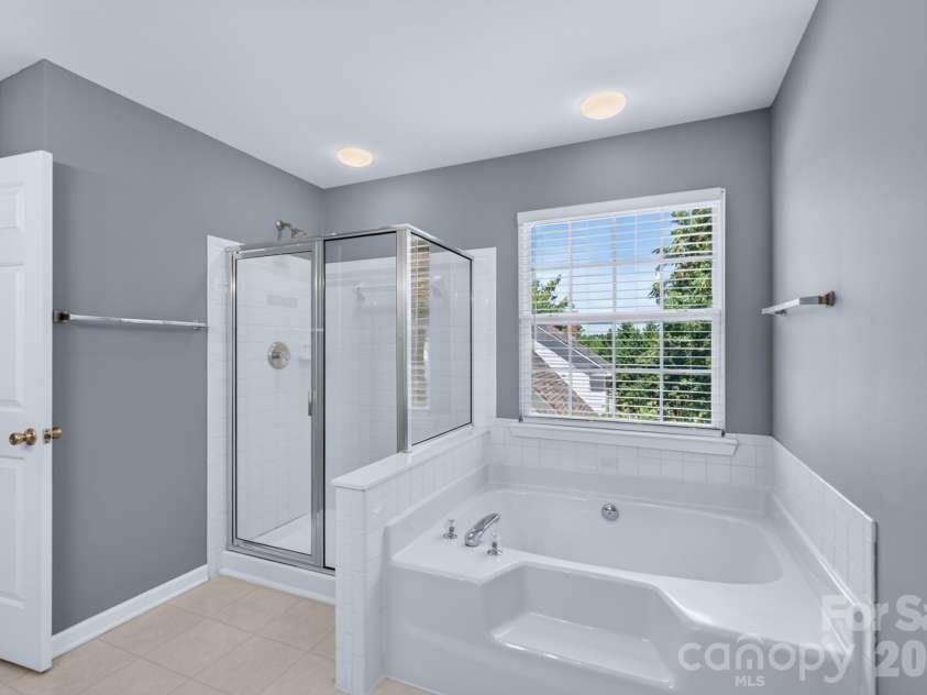 728 Knightswood Road, Fort Mill, SC 29708.  MLS# CAR4412994, YatesRealty ID 47155. 