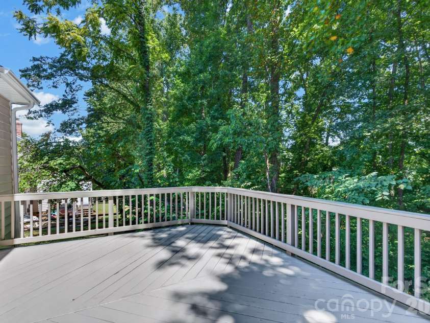728 Knightswood Road, Fort Mill, SC 29708.  MLS# CAR4412994, YatesRealty ID 47155. 