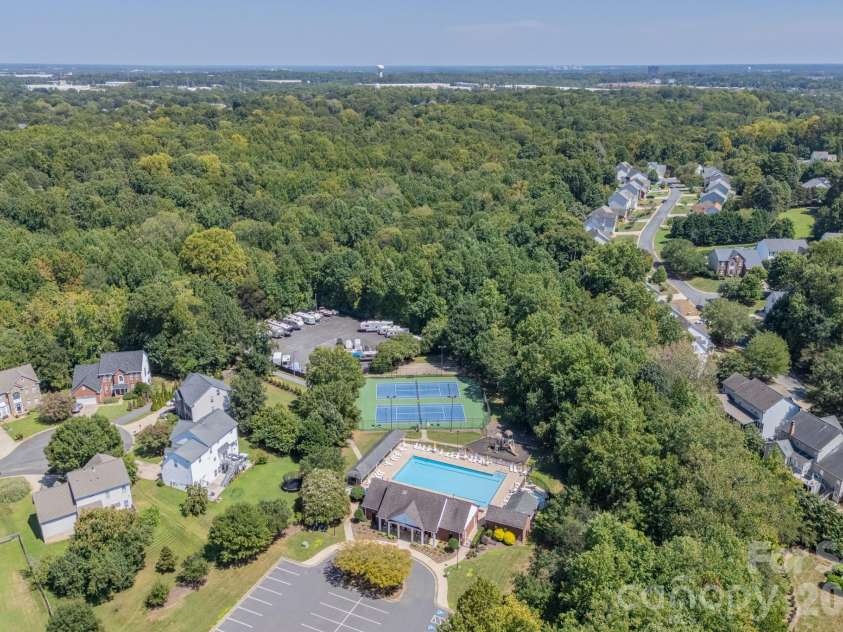 728 Knightswood Road, Fort Mill, SC 29708.  MLS# CAR4412994, YatesRealty ID 47155. 