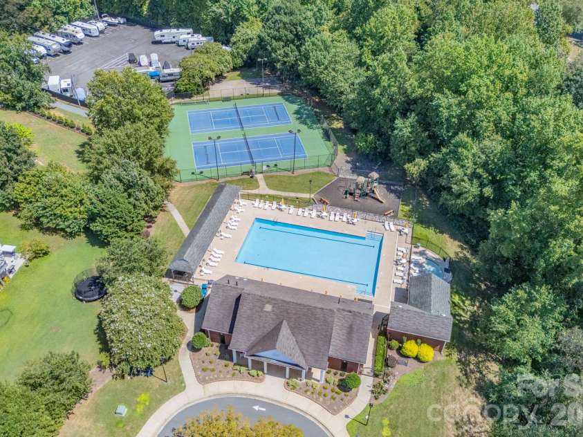 728 Knightswood Road, Fort Mill, SC 29708.  MLS# CAR4412994, YatesRealty ID 47155. 