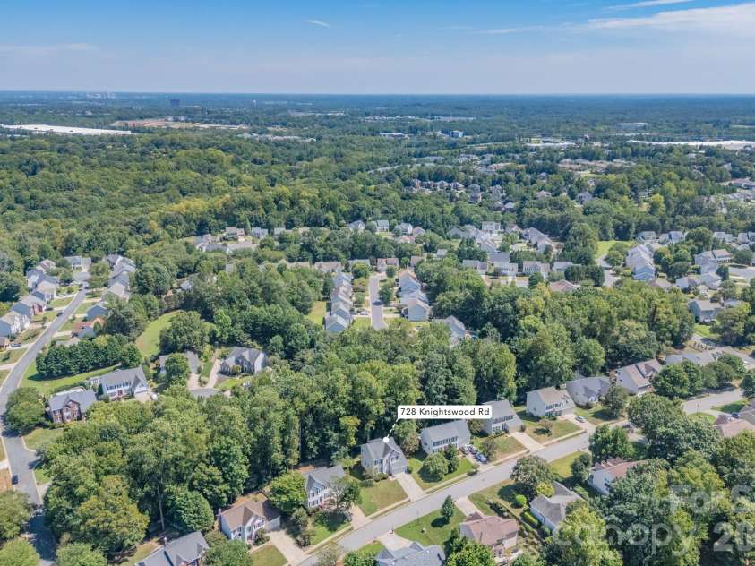 728 Knightswood Road, Fort Mill, SC 29708.  MLS# CAR4412994, YatesRealty ID 47155. 