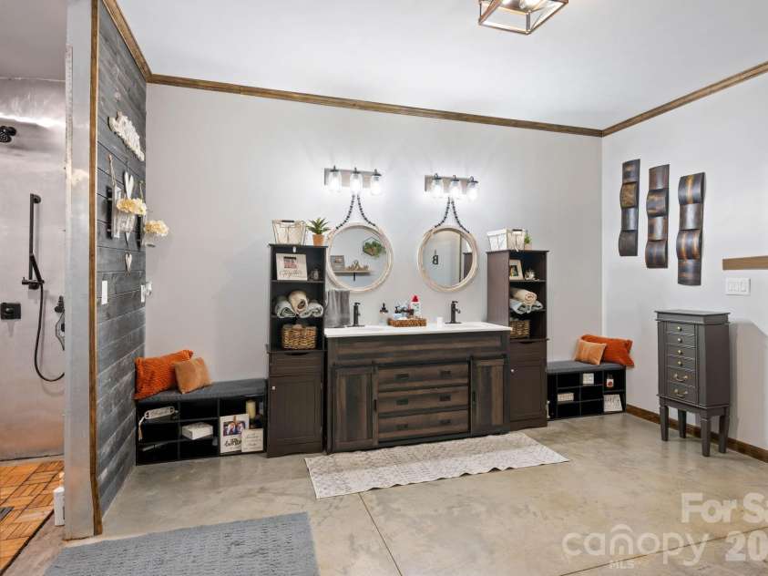 7562 Long Island Road, Catawba, NC 28609.  MLS# CAR4418805, YatesRealty ID 47156. 