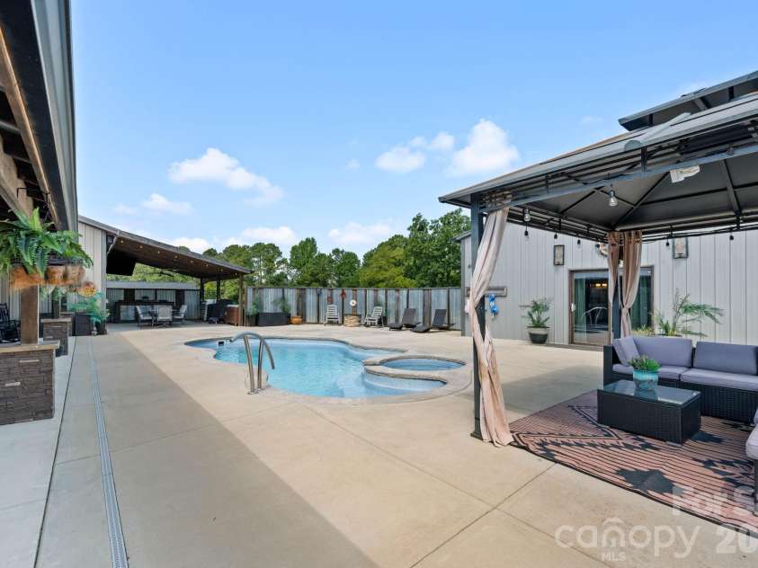 7562 Long Island Road, Catawba, NC 28609.  MLS# CAR4418805, YatesRealty ID 47156. 