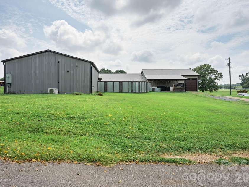 7562 Long Island Road, Catawba, NC 28609.  MLS# CAR4418805, YatesRealty ID 47156. 