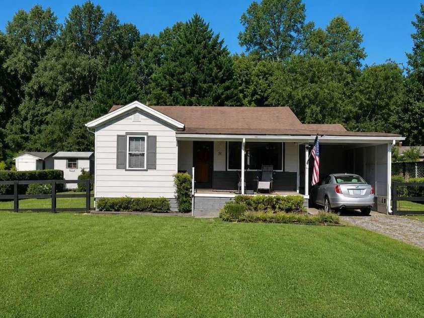 70 Temple Church Road, Brevard, NC 28712.  MLS# CAR4416777, YatesRealty ID 47157. 