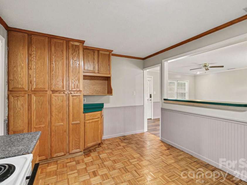114 Whitman Circle, Mooresville, NC 28115.  MLS# CAR4413742, YatesRealty ID 47161. 