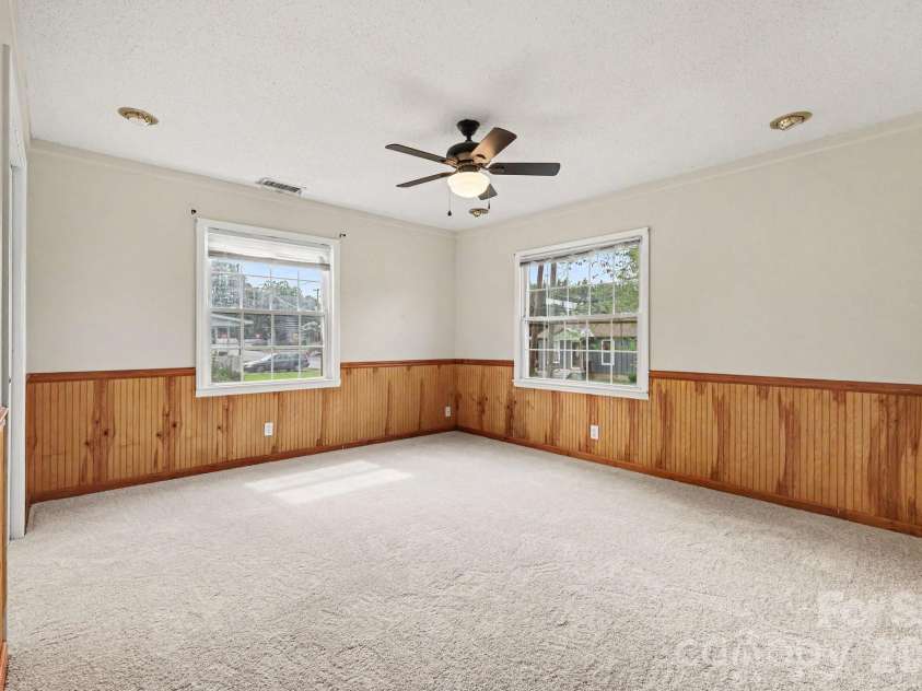 114 Whitman Circle, Mooresville, NC 28115.  MLS# CAR4413742, YatesRealty ID 47161. 