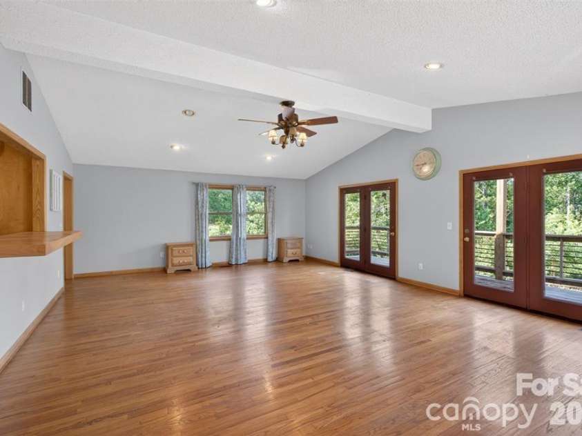 00 Misery Ridge Trail, Mill Spring, NC 28756.  MLS# CAR4385906, YatesRealty ID 47162. Vaulted ceiling in Great Room.