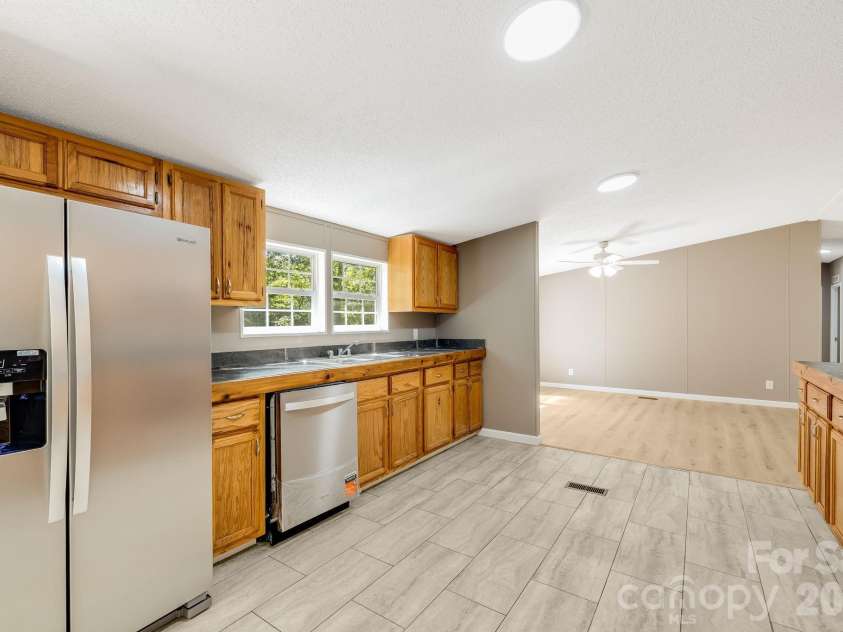 81 Spring Mountain Road, Fairview, NC 28730.  MLS# CAR4418675, YatesRealty ID 47167. 