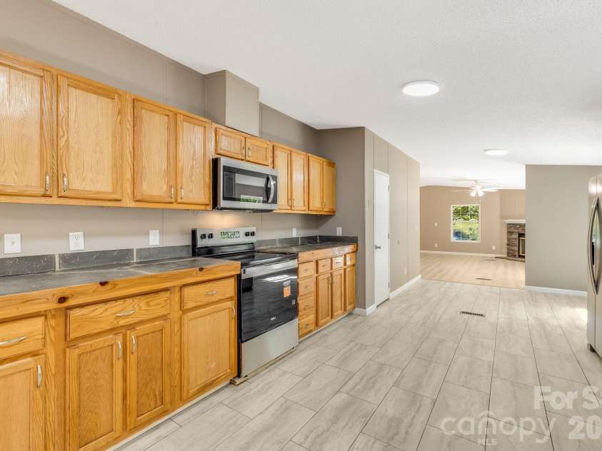81 Spring Mountain Road, Fairview, NC 28730.  MLS# CAR4418675, YatesRealty ID 47167. 