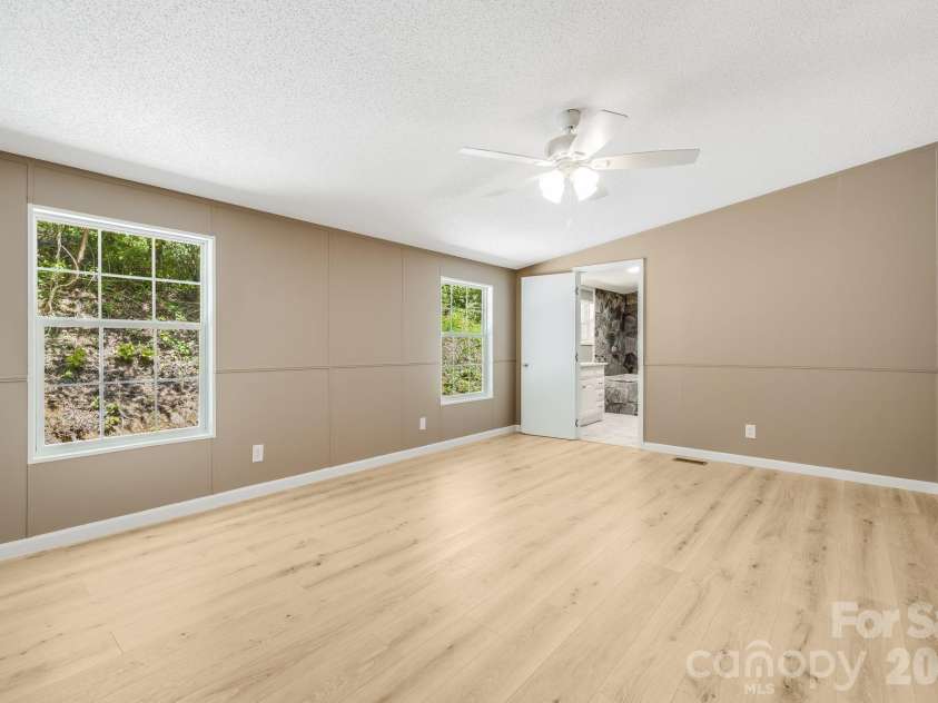 81 Spring Mountain Road, Fairview, NC 28730.  MLS# CAR4418675, YatesRealty ID 47167. 