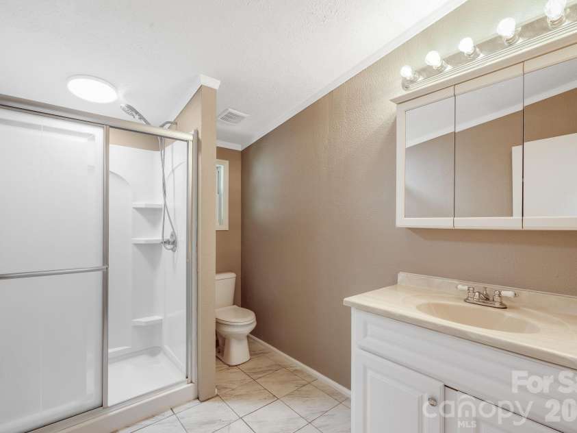 81 Spring Mountain Road, Fairview, NC 28730.  MLS# CAR4418675, YatesRealty ID 47167. 