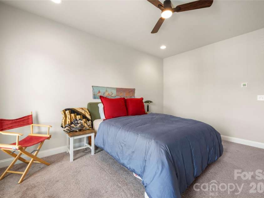 8309 Scotney Bluff Avenue, Charlotte, NC 28273.  MLS# CAR4418846, YatesRealty ID 47168. 
