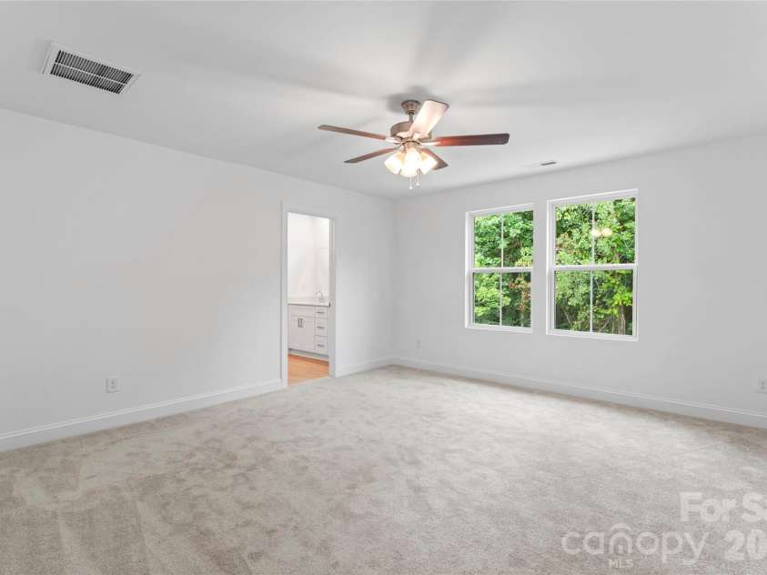 2448 Spruce Street, Kannapolis, NC 28081.  MLS# CAR4284148, YatesRealty ID 4717. 