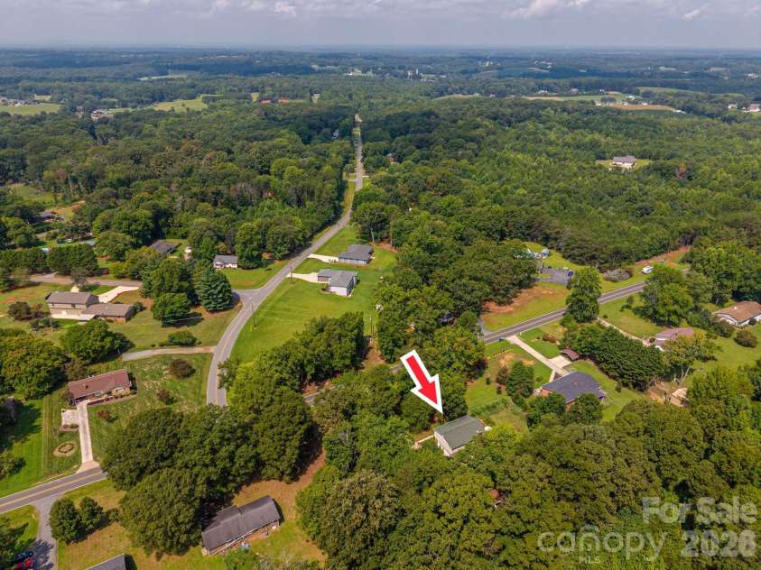 3448 Anderson Mountain Road, Maiden, NC 28650.  MLS# CAR4418208, YatesRealty ID 47170. 