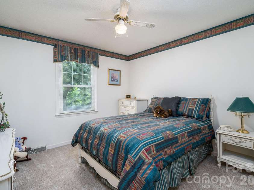 3448 Anderson Mountain Road, Maiden, NC 28650.  MLS# CAR4418208, YatesRealty ID 47170. Bedroom 3
