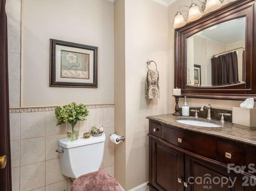 3448 Anderson Mountain Road, Maiden, NC 28650.  MLS# CAR4418208, YatesRealty ID 47170. Main Level Full Bath