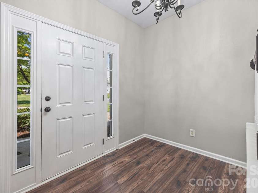 2627 Early Flight Drive, Charlotte, NC 28262.  MLS# CAR4417899, YatesRealty ID 47171. 