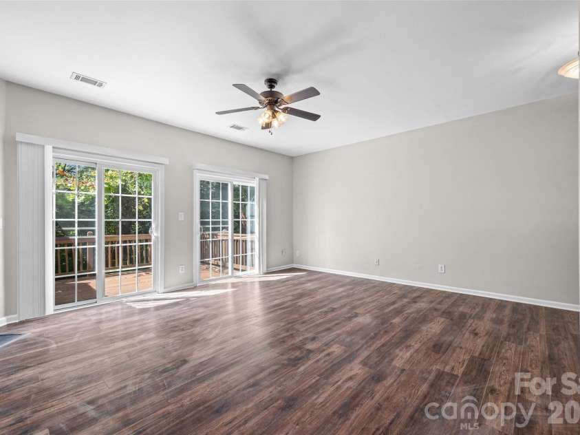 2627 Early Flight Drive, Charlotte, NC 28262.  MLS# CAR4417899, YatesRealty ID 47171. Beautiful hard floors throughout.