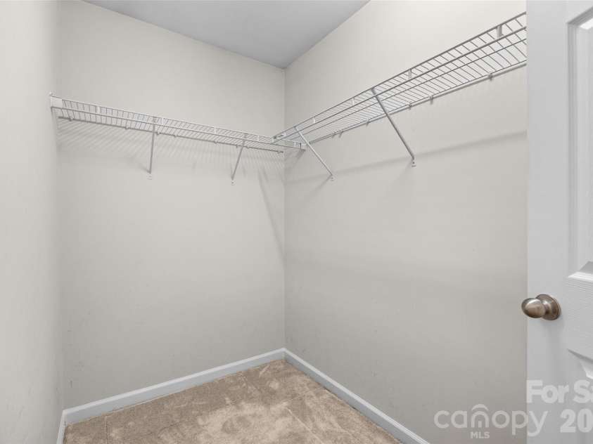 2627 Early Flight Drive, Charlotte, NC 28262.  MLS# CAR4417899, YatesRealty ID 47171. Walk in closet