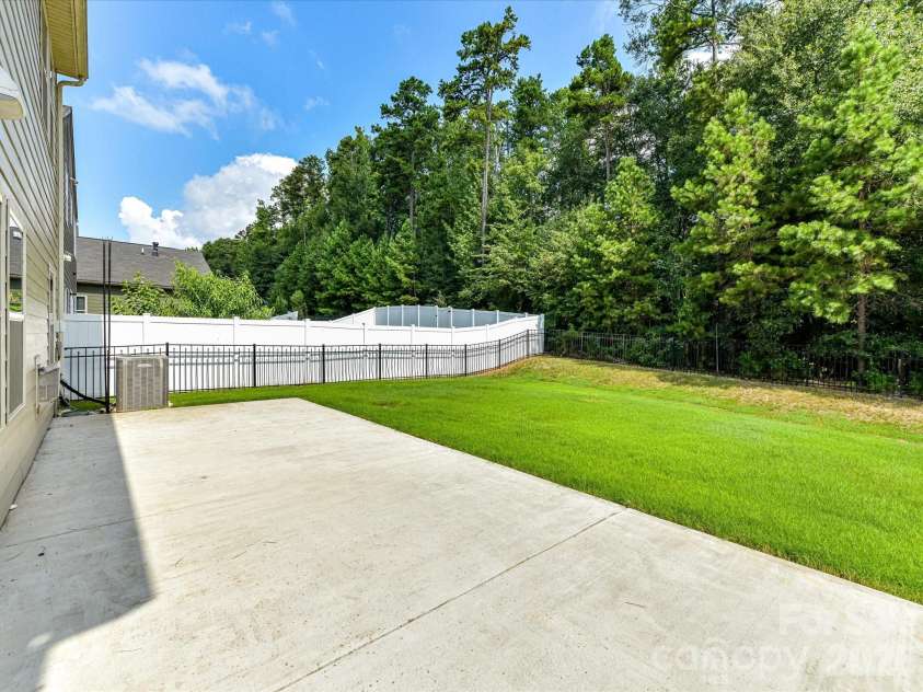 1556 Spring Blossom Trail, Fort Mill, SC 29708.  MLS# CAR4411177, YatesRealty ID 47172. 