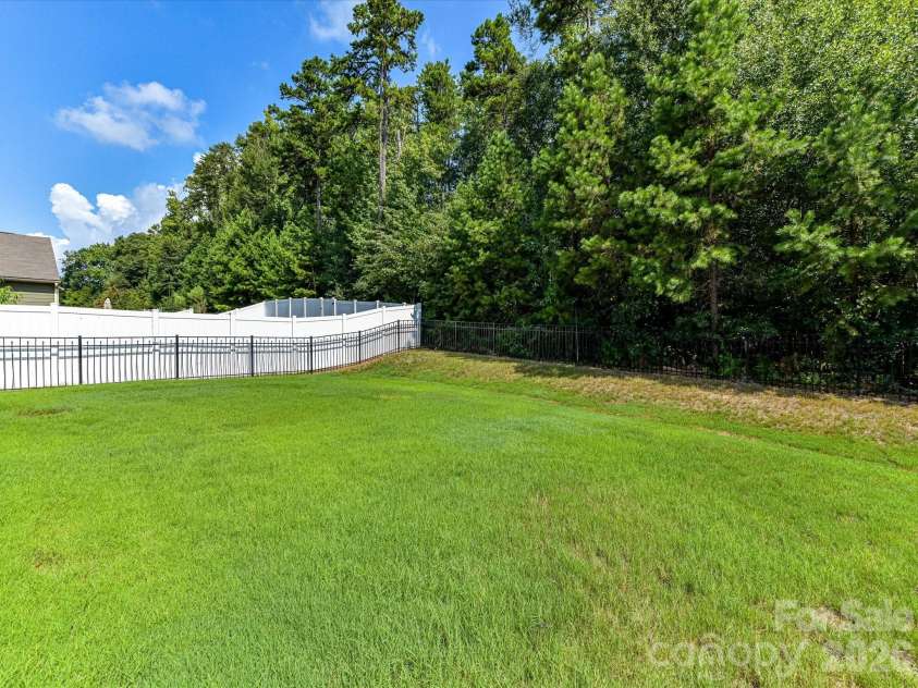 1556 Spring Blossom Trail, Fort Mill, SC 29708.  MLS# CAR4411177, YatesRealty ID 47172. 