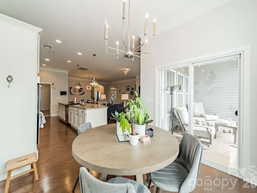 7405 Hamilton Bridge Road, Charlotte, NC 28278.  MLS# CAR4405691, YatesRealty ID 47178. 