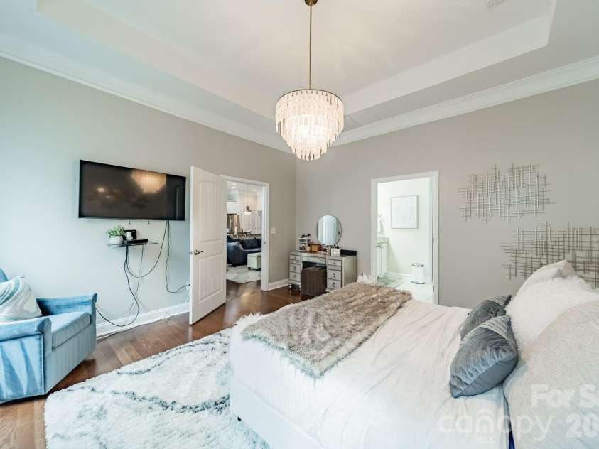 7405 Hamilton Bridge Road, Charlotte, NC 28278.  MLS# CAR4405691, YatesRealty ID 47178. 