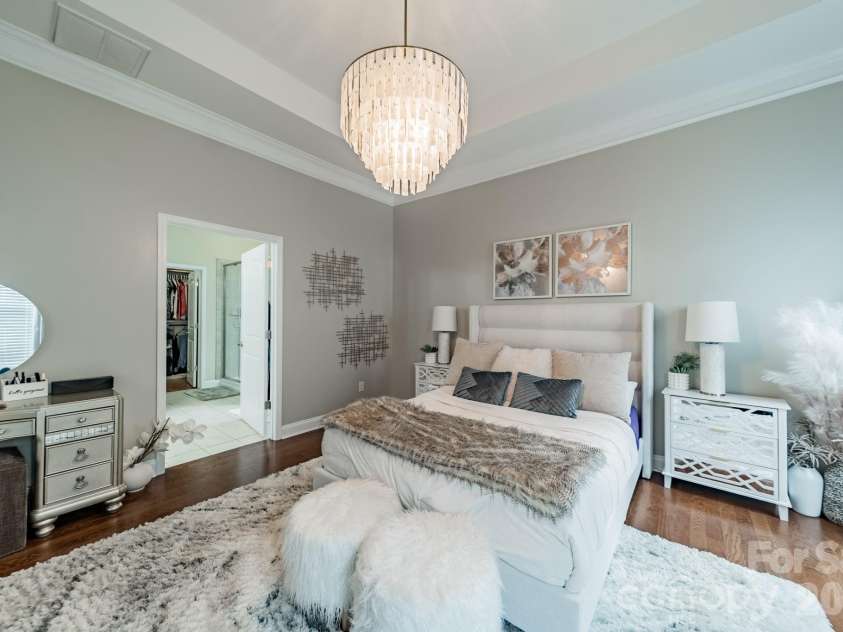 7405 Hamilton Bridge Road, Charlotte, NC 28278.  MLS# CAR4405691, YatesRealty ID 47178. 