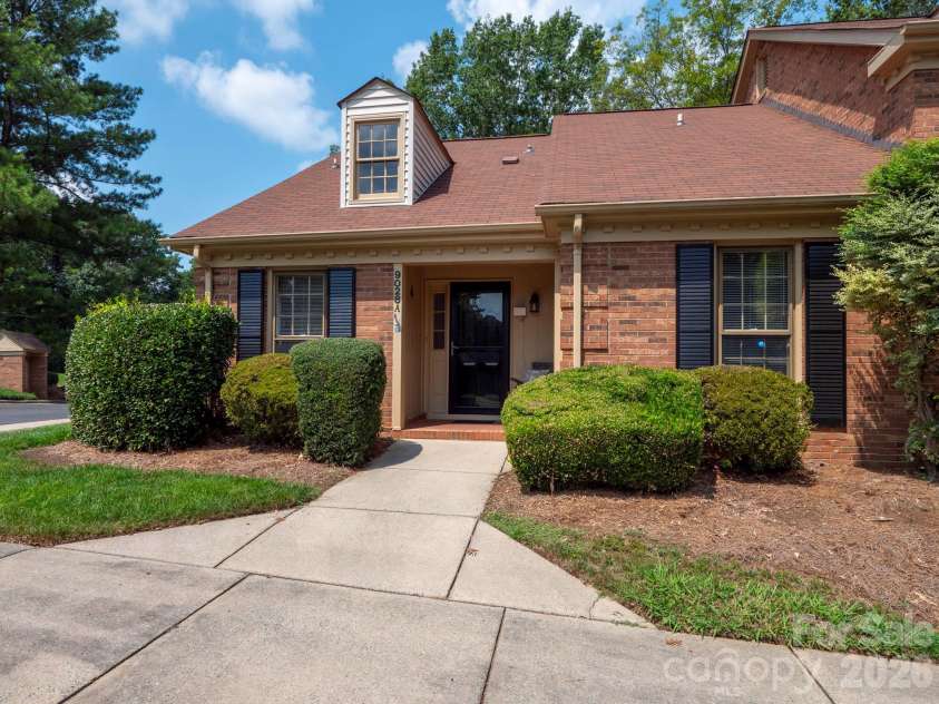 9028 Providence Colony Drive, Charlotte, NC 28277.  MLS# CAR4418913, YatesRealty ID 47179. 