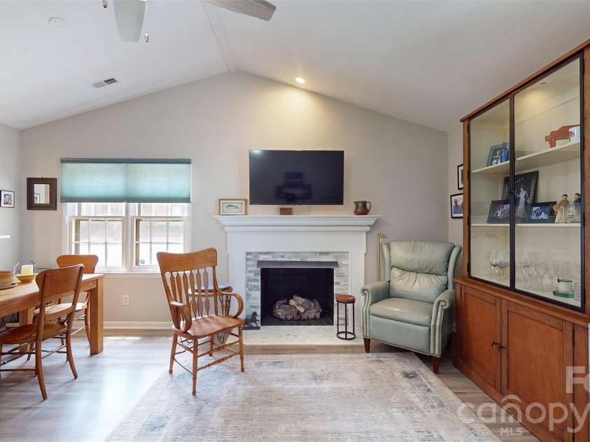 9028 Providence Colony Drive, Charlotte, NC 28277.  MLS# CAR4418913, YatesRealty ID 47179. 