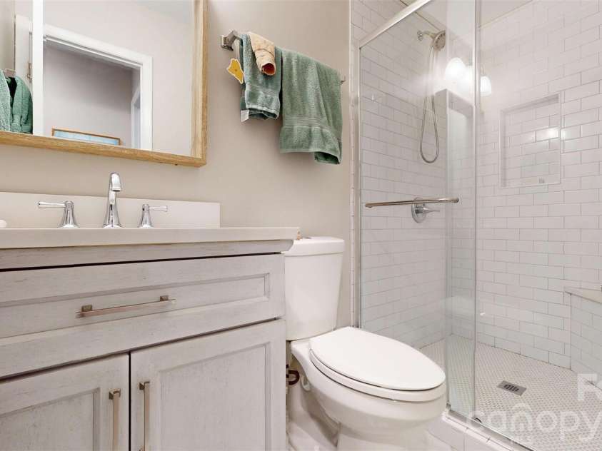 9028 Providence Colony Drive, Charlotte, NC 28277.  MLS# CAR4418913, YatesRealty ID 47179. 