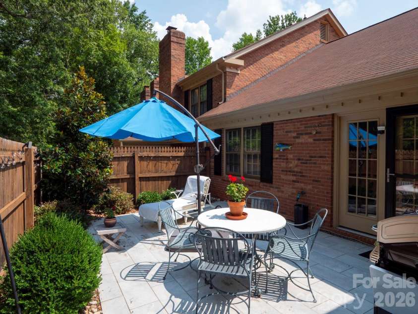9028 Providence Colony Drive, Charlotte, NC 28277.  MLS# CAR4418913, YatesRealty ID 47179. 