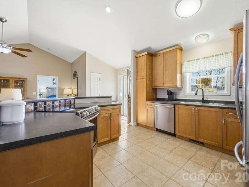 1113 Brookside Camp Road, Hendersonville, NC 28792.  MLS# CAR4335547, YatesRealty ID 4718. 