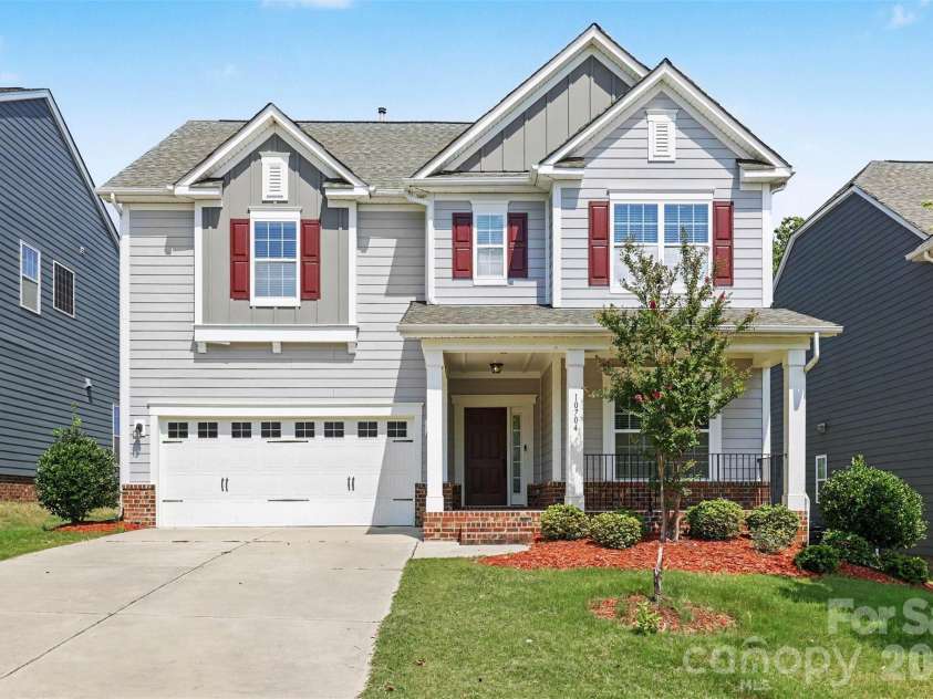 10704 Sky Chase Avenue, Concord, NC 28027.  MLS# CAR4411318, YatesRealty ID 47182. 