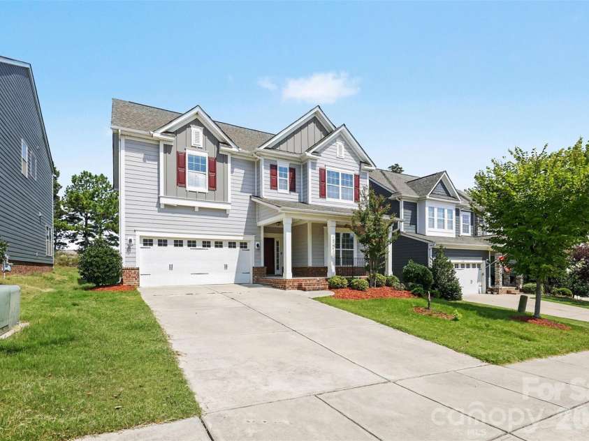 10704 Sky Chase Avenue, Concord, NC 28027.  MLS# CAR4411318, YatesRealty ID 47182. 
