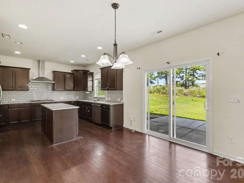 10704 Sky Chase Avenue, Concord, NC 28027.  MLS# CAR4411318, YatesRealty ID 47182. 