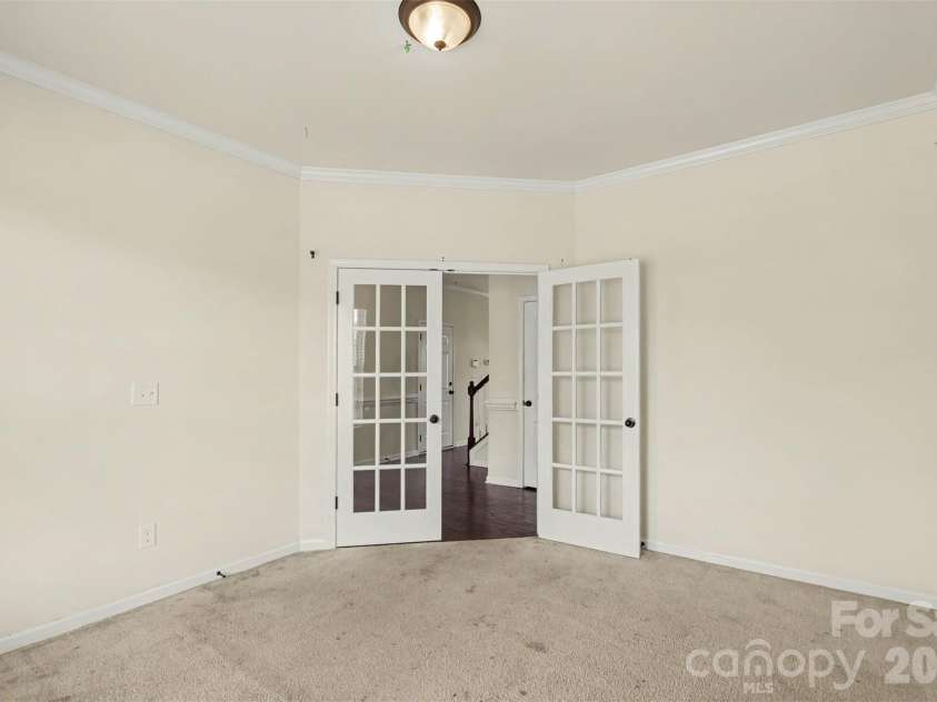 10704 Sky Chase Avenue, Concord, NC 28027.  MLS# CAR4411318, YatesRealty ID 47182. 