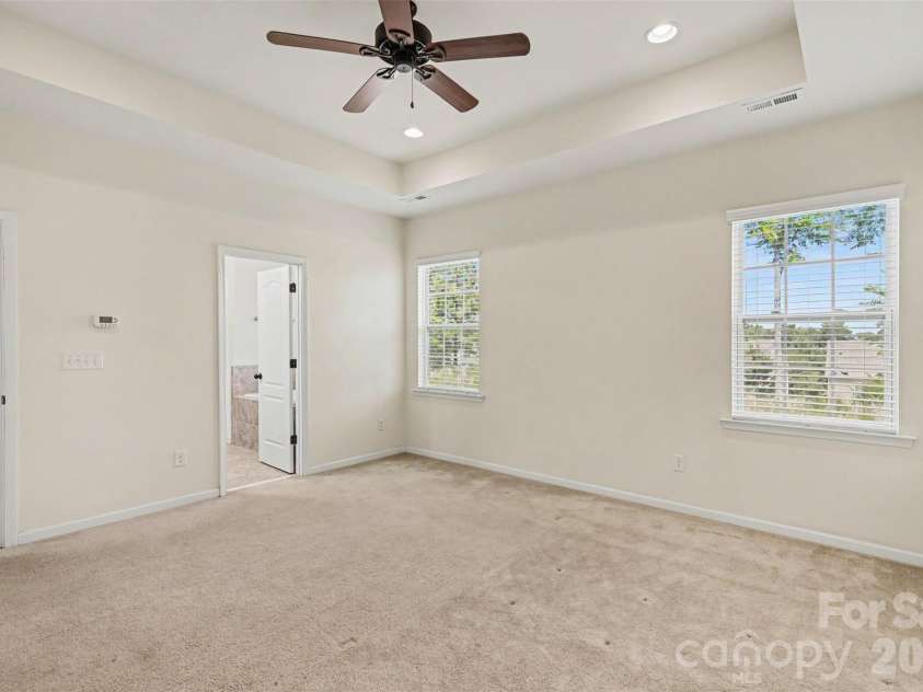 10704 Sky Chase Avenue, Concord, NC 28027.  MLS# CAR4411318, YatesRealty ID 47182. 