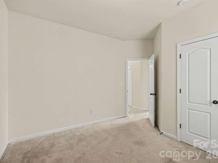 10704 Sky Chase Avenue, Concord, NC 28027.  MLS# CAR4411318, YatesRealty ID 47182. 