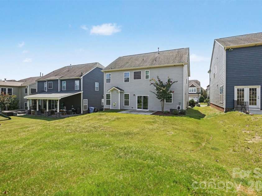 10704 Sky Chase Avenue, Concord, NC 28027.  MLS# CAR4411318, YatesRealty ID 47182. 