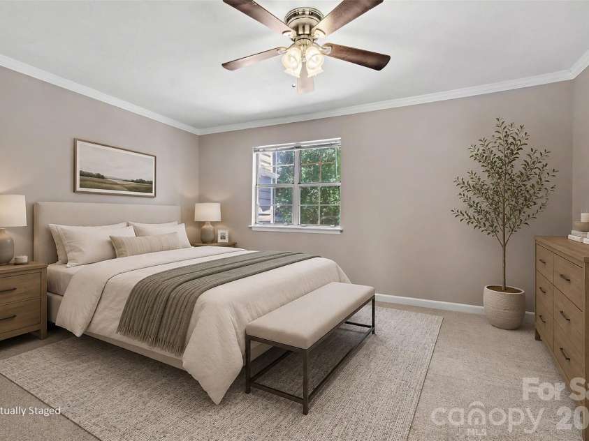 3322 Heathstead Place, Charlotte, NC 28210.  MLS# CAR4418301, YatesRealty ID 47185. 