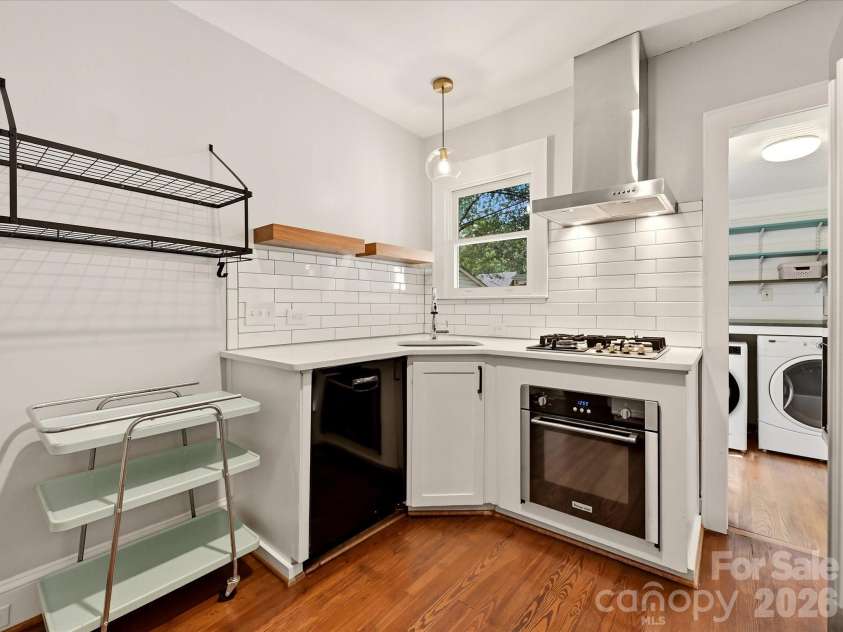 1812 Hall Avenue, Charlotte, NC 28205.  MLS# CAR4418009, YatesRealty ID 47186. 