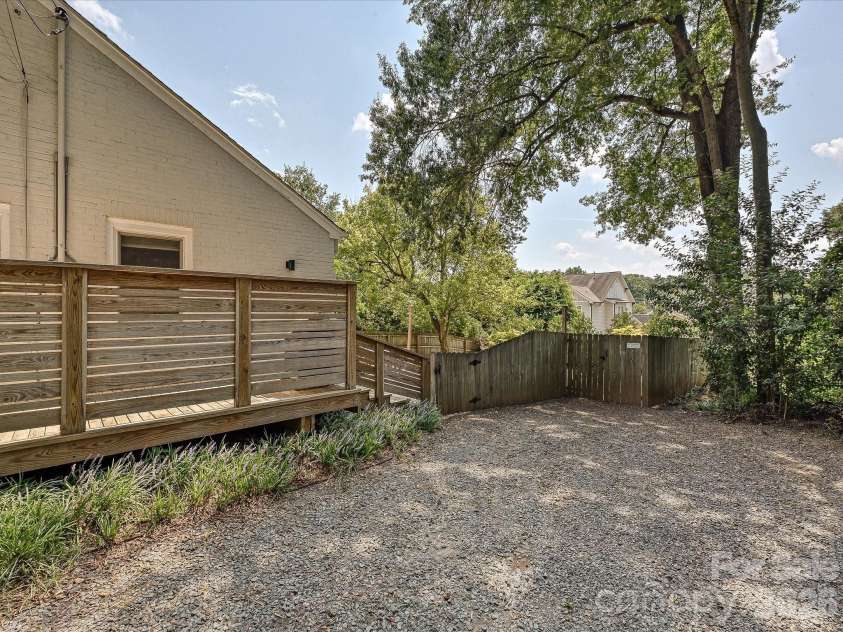 1812 Hall Avenue, Charlotte, NC 28205.  MLS# CAR4418009, YatesRealty ID 47186. 