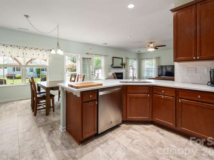 5335 Hackberry Lane, Concord, NC 28027.  MLS# CAR4418402, YatesRealty ID 47188. 