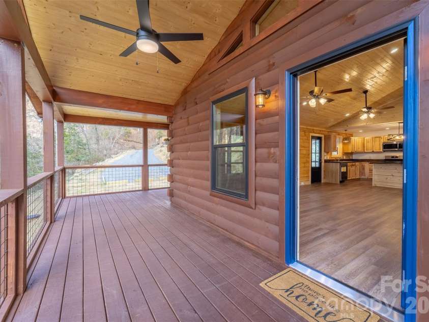 677 Ridgetop Circle, Whittier, NC 28789.  MLS# CAR4412426, YatesRealty ID 47189. 