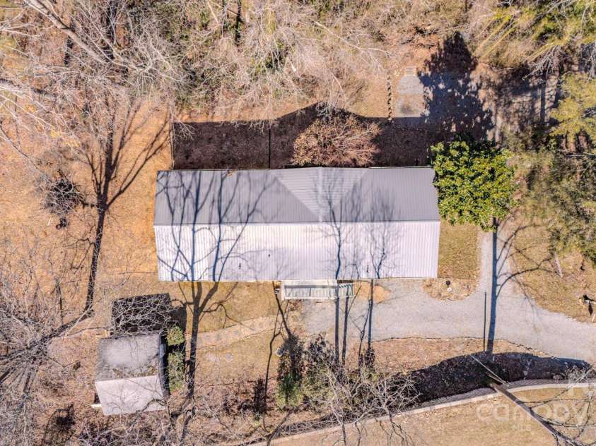 130 Glen View Road, Arden, NC 28704.  MLS# CAR4222248, YatesRealty ID 4719. 
