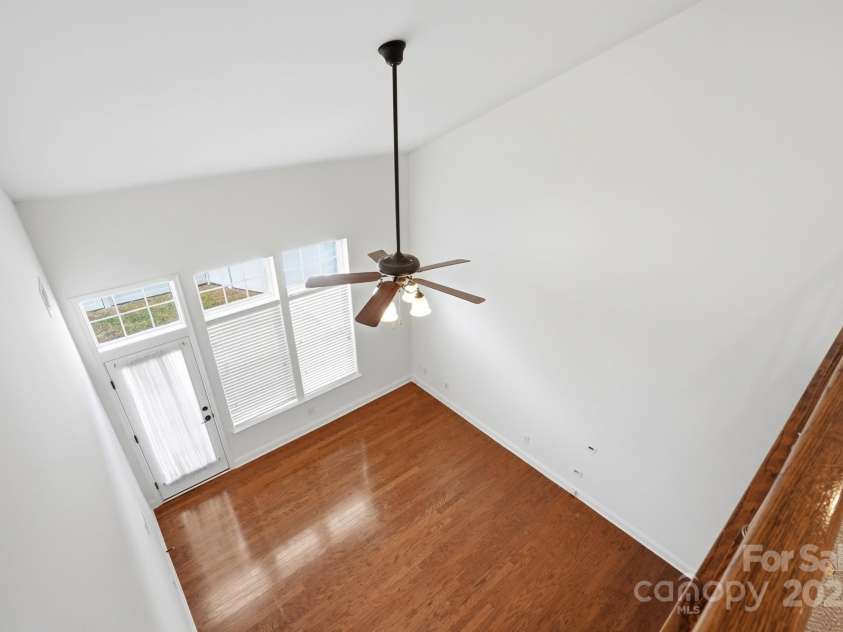5763 Mossdale Lane, Charlotte, NC 28278.  MLS# CAR4329295, YatesRealty ID 4719. 